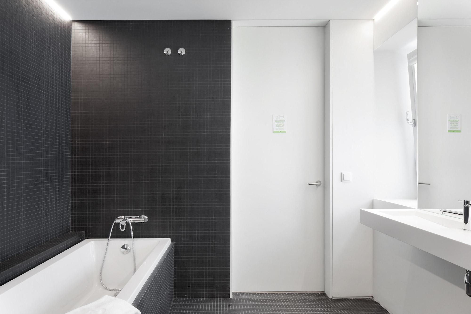 Ascensor Da Bica - Lisbon Serviced Apartments Exteriör bild